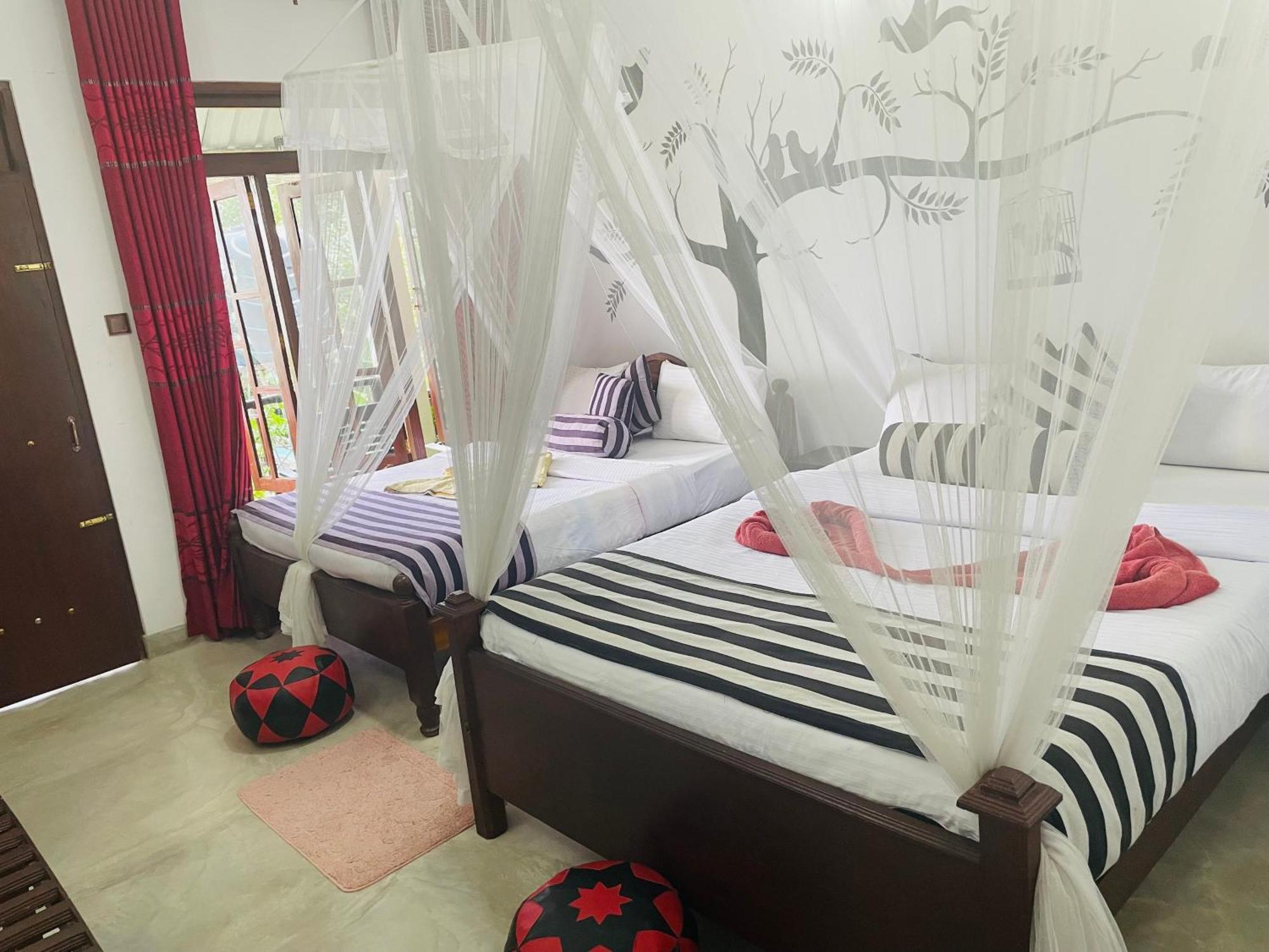 Snuggle Cottage เอลลา ภายนอก รูปภาพ