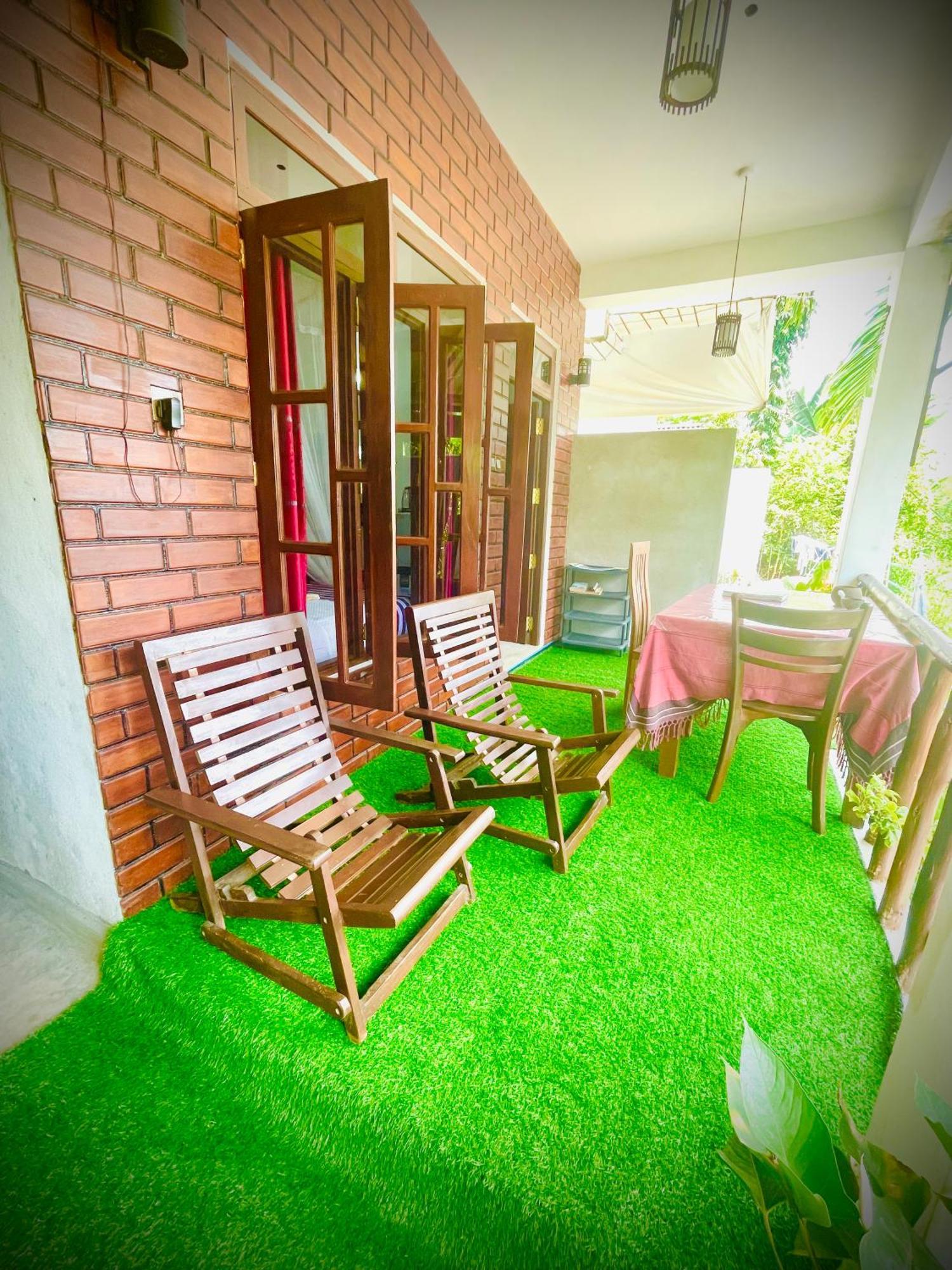 Snuggle Cottage เอลลา ภายนอก รูปภาพ